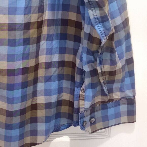 Hart Schaffner Marx Men's Dress Shirt - Long Sleeve - Medium Size - Picture 10 of 16